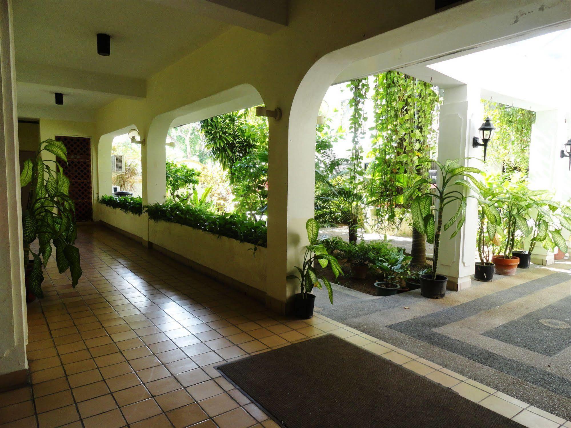 Summer Holiday Hotel Garapan Exterior foto